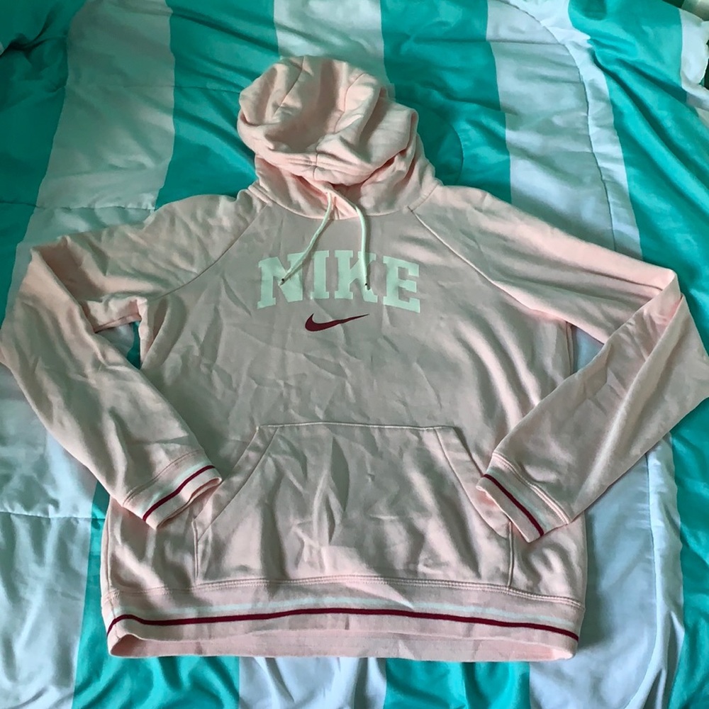 Lightweight Nike Lounge Sweatshirt